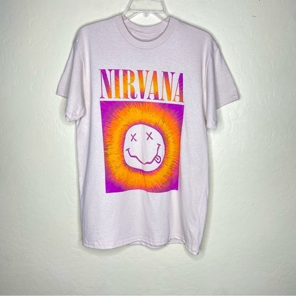 Nirvana Smiley Face Graphic T-Shirt Y2k Nwot Size M - Picture 3 of 7